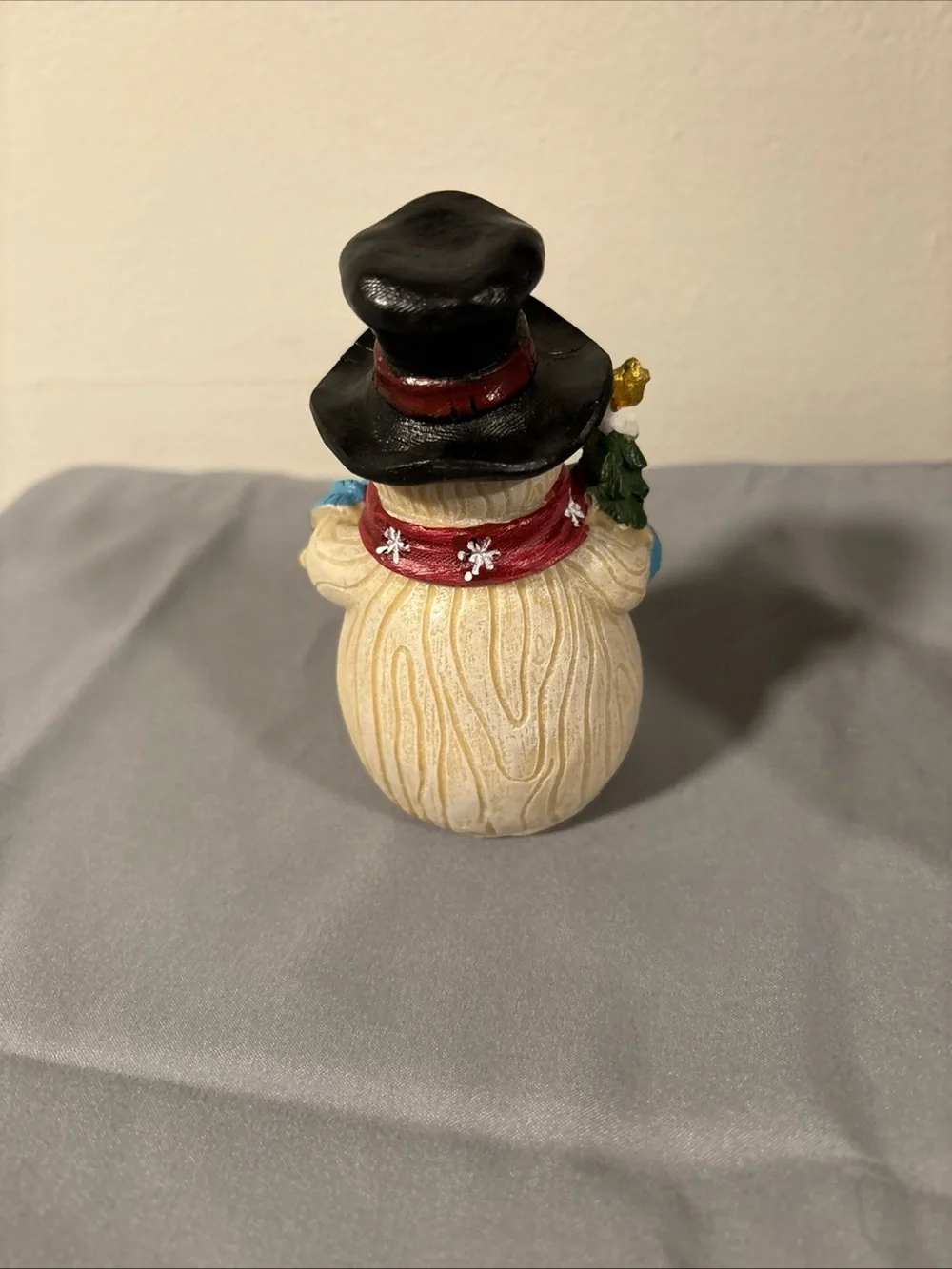 Holiday Snowman Figurine Set - Red & Blue Accents